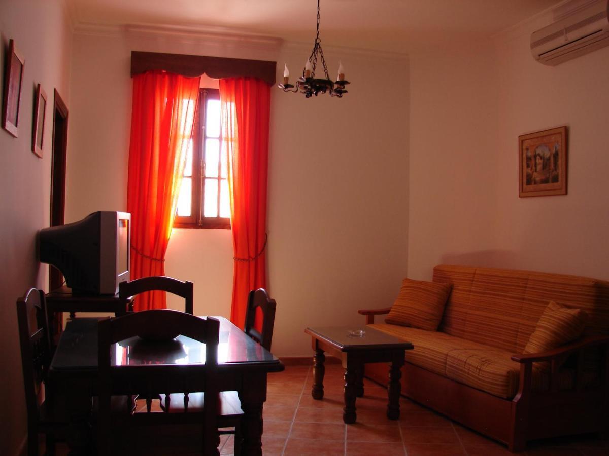 Apartamentos Reysan 베예데라프론테라 객실 사진
